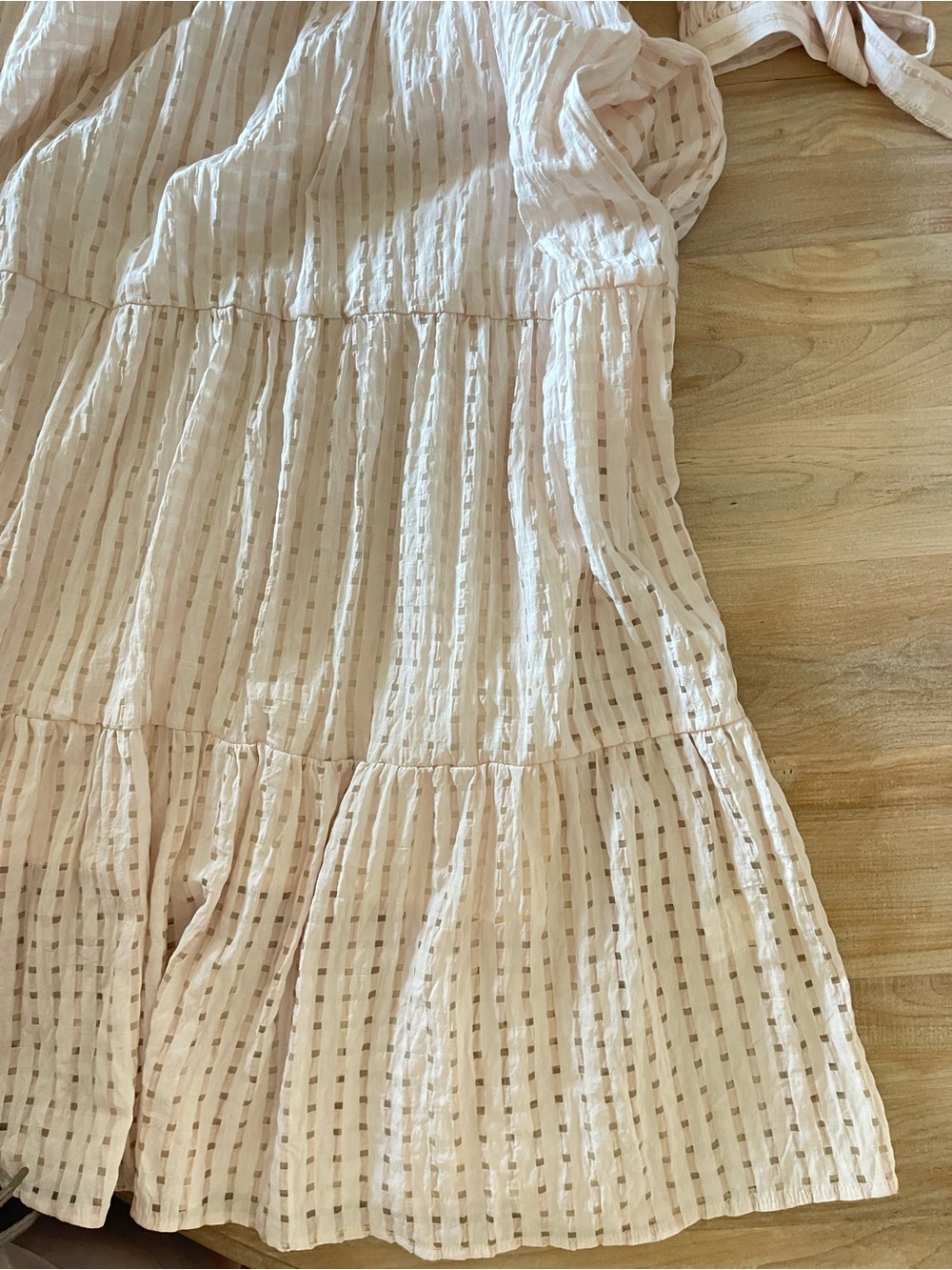 Pale Pink Swiss Dot Maxi Dress Tie Sleeve Detail Empire Waist V-neck Size Small - Picture 5 of 14
